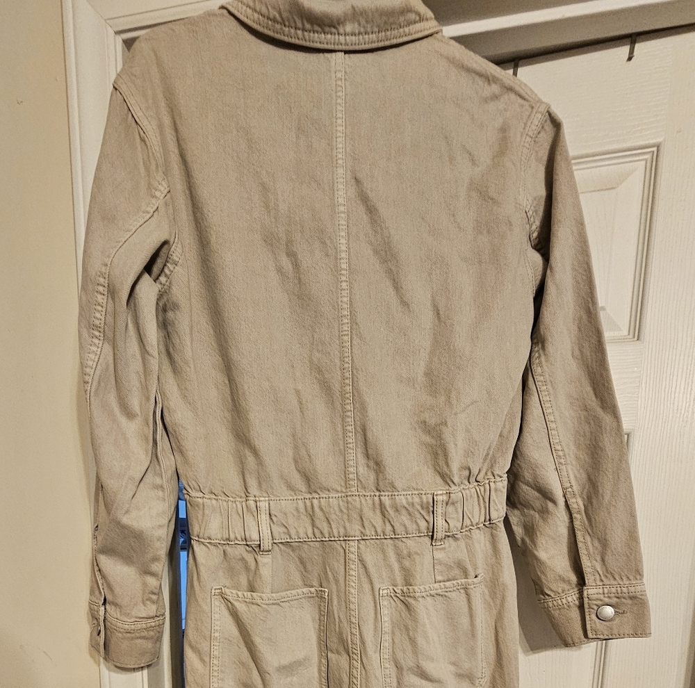 NWT Denim Baggy Jumpsuit. Size:8. - Picture 4 of 6